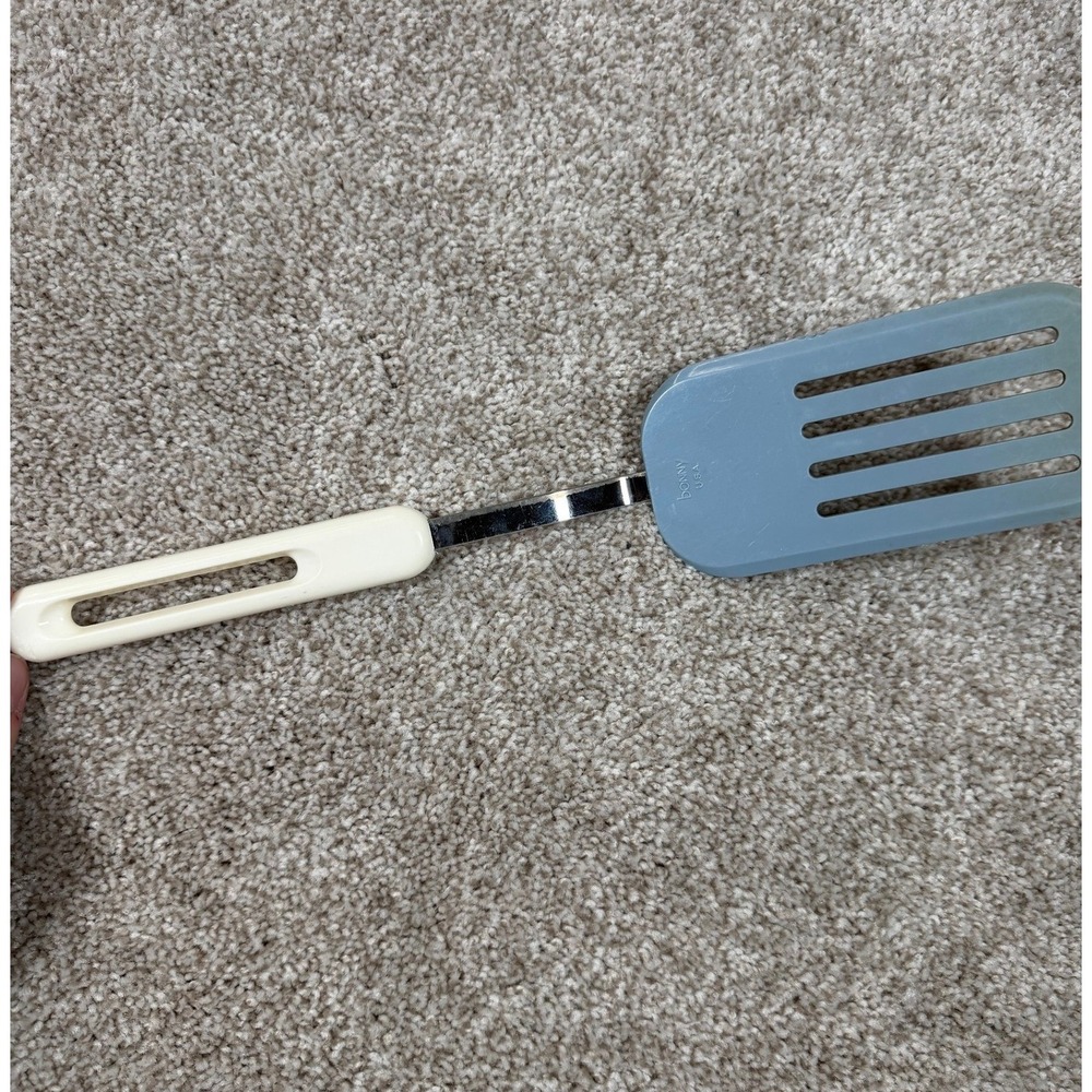 Vintage Bonny USA Slotted Spatula Blue Nylon Turner Cream Handle Retro Kitchen